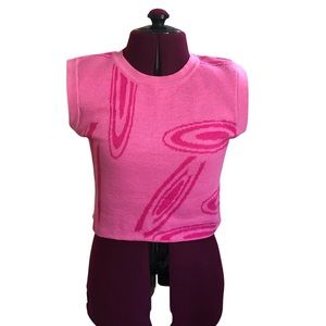 PrettyLittleThing Petite Pink Knitted Swirl Vest